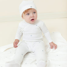 Load image into Gallery viewer, Kipp Baby Blue Star Embroidered Stretchie and Beanie
