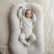 Load image into Gallery viewer, Lil Legs Winter White Crochet 4 piece Bris Set

