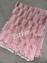 Load image into Gallery viewer, Zandino Evelyn Snowy Rose Minky Blanket
