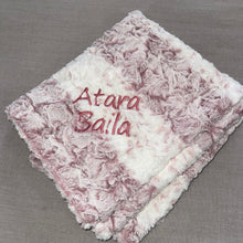 Load image into Gallery viewer, Zandino Theodore Mauve Minky Blanket
