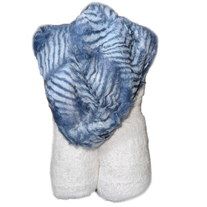 Zandino Charlotte Blue/White Towel Oversize Hooded Towel