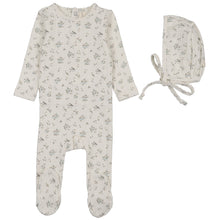 Load image into Gallery viewer, Lilette Cream/Blue Garden Cluster Print Stretchie and Bonnet
