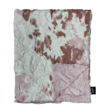 Load image into Gallery viewer, Winx + Blinx Spot Nature Minky Blanket
