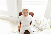 Load image into Gallery viewer, Little Fragile Off White 3 Piece Scallop Stitch Cotton Set
