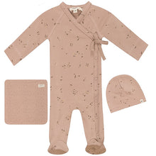 Load image into Gallery viewer, Fragile Light Maple Scallop Stitch Floral Layette Set
