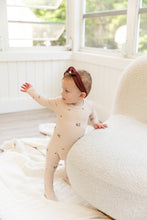 Load image into Gallery viewer, Bebe Bella Soft Pink Floral Printed Layette Set
