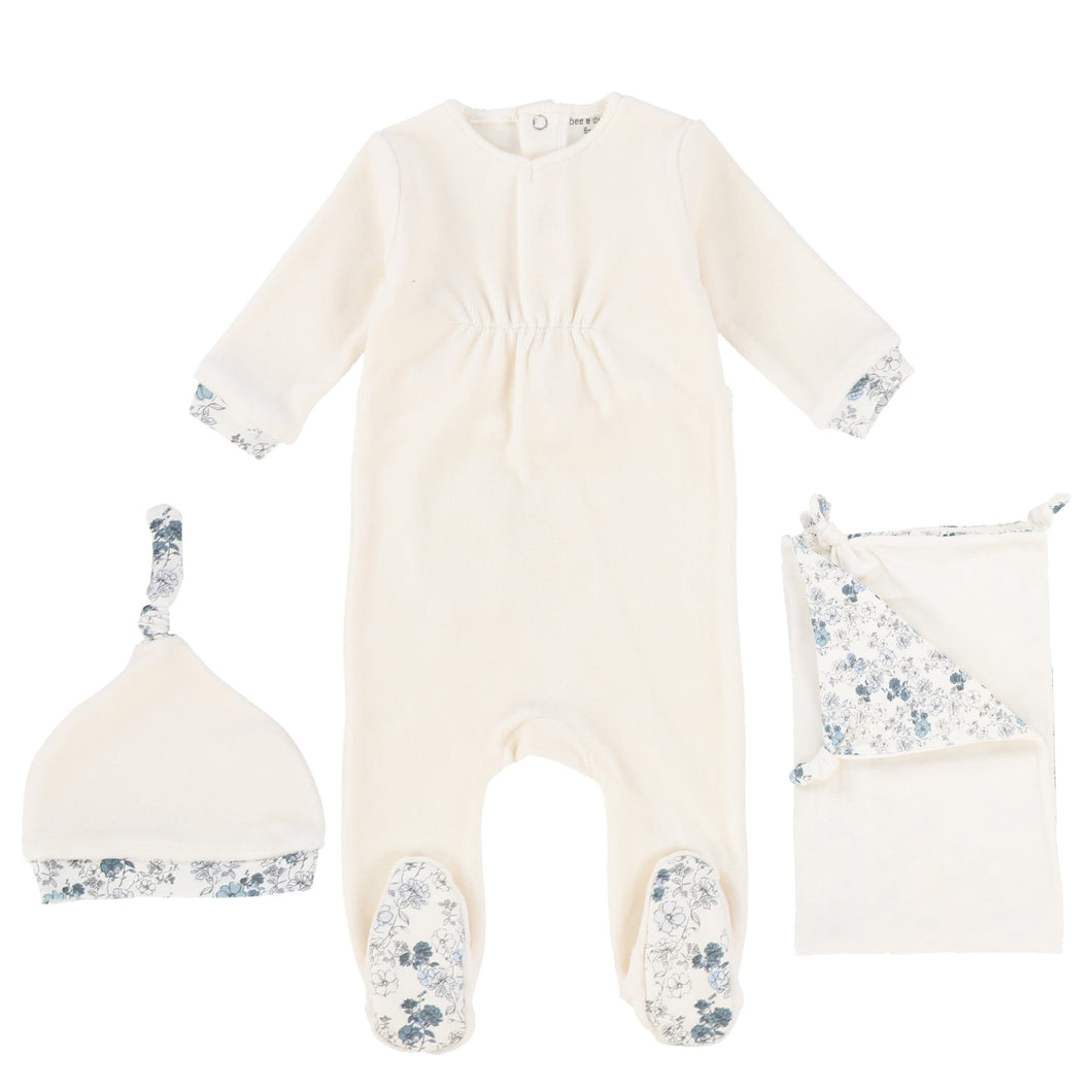 Bee & Dee Brushed Hydrangea/White Floral Knot Velour Collection Layette Set