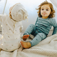 Load image into Gallery viewer, Bee &amp; Dee Ivory with Blue Buds Print Collection Layette Set
