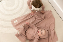 Load image into Gallery viewer, Bebe Bella Bloom Knitted Wrap Baby Set
