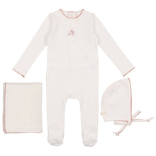 Load image into Gallery viewer, Lilette White with Rose Trim Scallop Edge Layette Set
