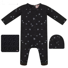 Load image into Gallery viewer, Hopscotch Black Star Layette Set
