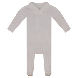 FYI Off White Wide Ribbed Vneck Yoke Stretchie