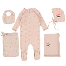 Load image into Gallery viewer, Bee &amp; Dee Pearl Pink Print Collection Layette Set
