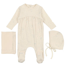 Load image into Gallery viewer, Bee &amp; Dee White Bird Print Collection Layette Set
