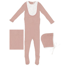 Load image into Gallery viewer, Bee &amp; Dee Cloud Pink Knit Print Bib Collection Knit Set
