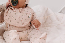 Load image into Gallery viewer, Ely&#39;s and Co Jersey Cotton Pink Printed Ginkgo Layette &amp; Accessory Gift Box
