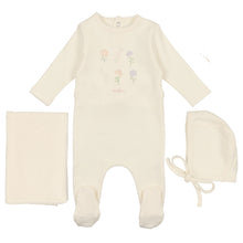 Load image into Gallery viewer, Bee &amp; Dee Ivory Leaf Print Collection Layette Set
