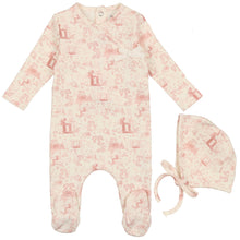 Load image into Gallery viewer, Bee &amp; Dee Light Pink Toile Collection Stretchie and Bonnet
